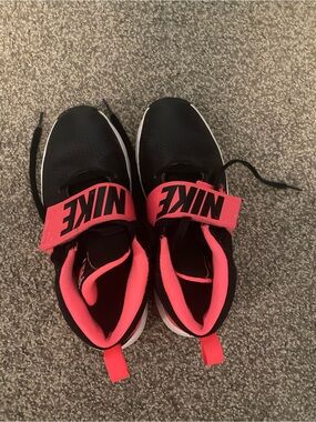 Nike Black Sneakers with Neon Pink Strap and Lining